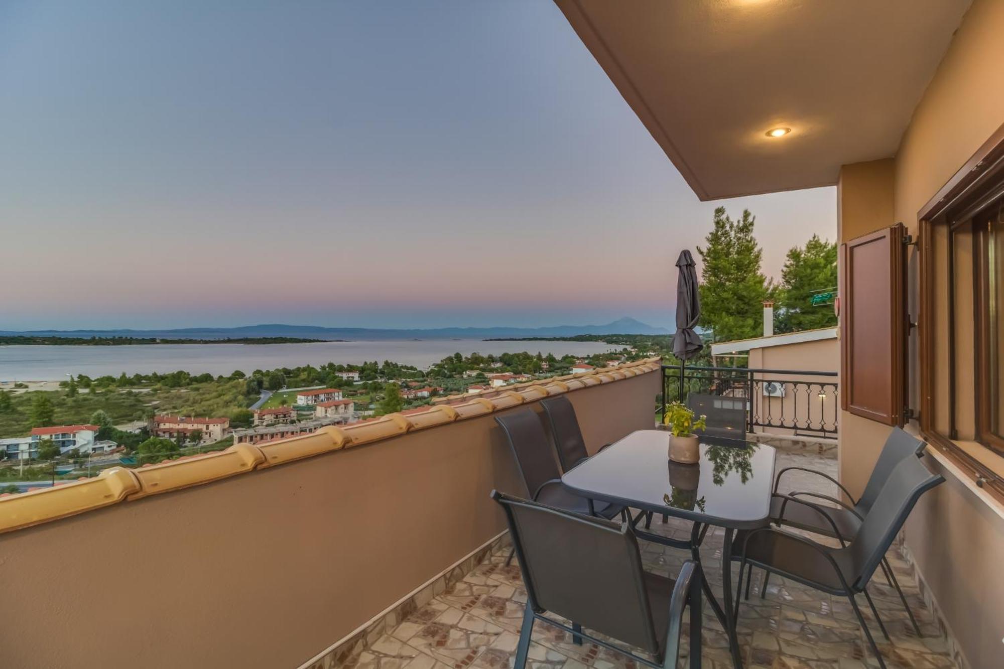 Seaview Villas Vourvourou Exterior photo